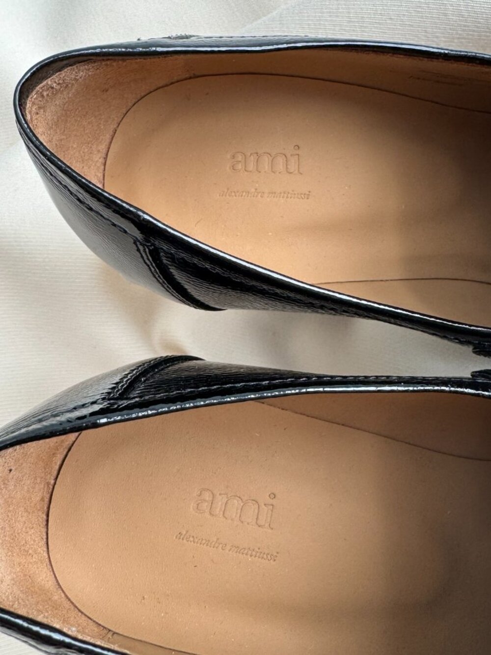 Ami Paris High Heel Patent Loafers in Black/Ivory, size 40 (fits 9) - Picture 3 of 5
